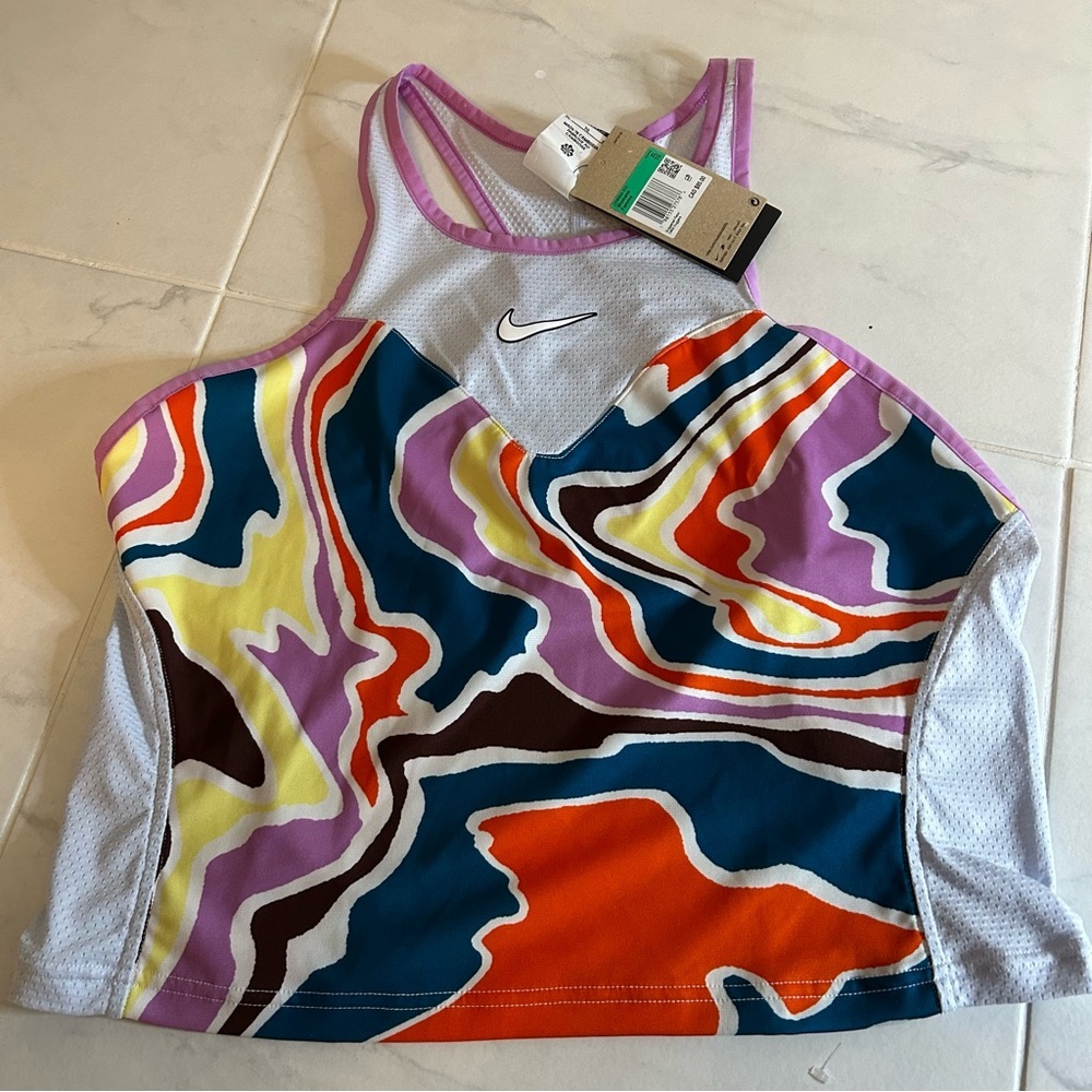 Nike Women's Colorful Abstract Tank Top. For exercise, tennis or the beach!  New